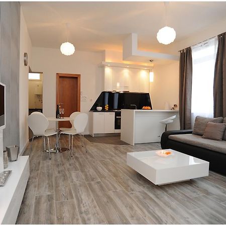 Guest House D&G -I Apartment & Room ザダル エクステリア 写真